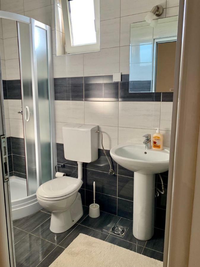 Guesthouse Orlovic Budva Zewnętrze zdjęcie